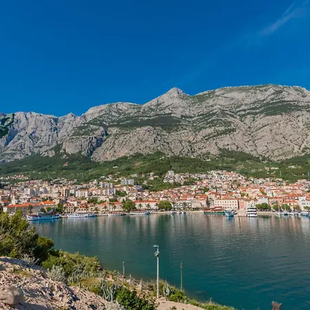 Tara - By Guide Daire Makarska